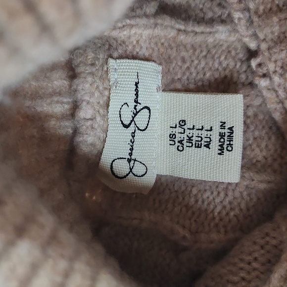 Jessica Simpson Tan Cropped Turtleneck Sweater. Size Jr's. L - Picture 5 of 8